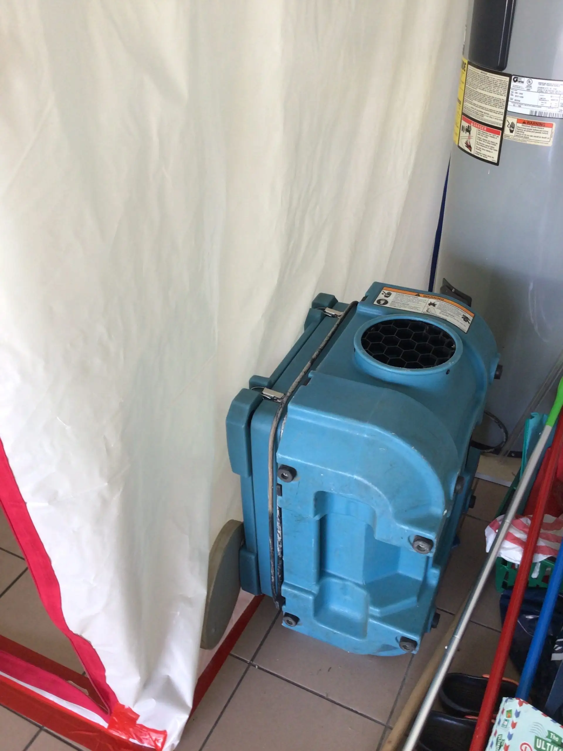 What is an Air scrubber?