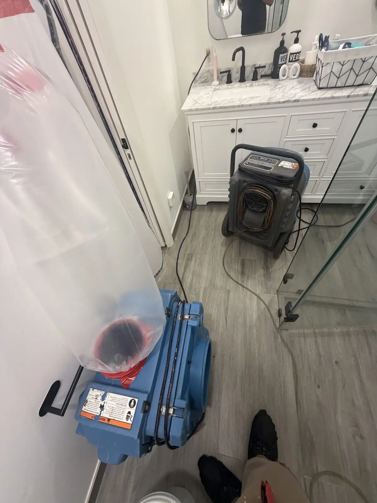 Bathroom drying equipment in Miami Shores.